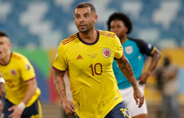 El colombiano no vive su mejor momento deportivo y tenía la esperanza de volver a la Selección Colombia para octubre pese a que está viendo pocos minutos de juego en Argentina.