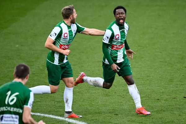 El colombiano paso de ser una gran promesa del fútbol a ser un trotamundos.