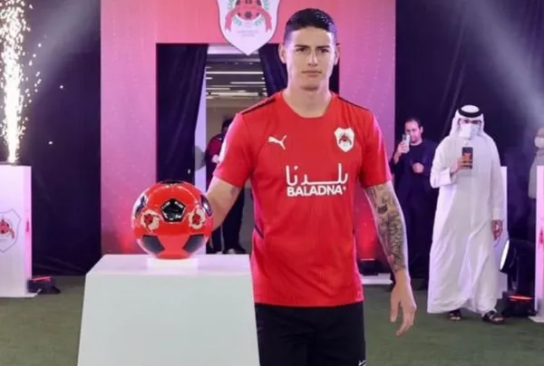 El colombiano pese a que no ha debutado ha dejado verse entrenando y pronto estaría demostrando sus condiciones en esa liga exótica.