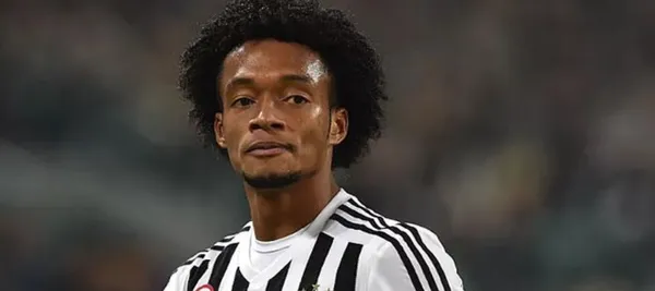 El colombiano quiere seguir en el equipo italiano que dirige Massimiliano Allegri y estas serían las condiciones de su nuevo contrato.