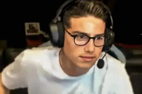 El colombiano se empezó a enfoncar menos en esta herramienta desde que juega en Catar.