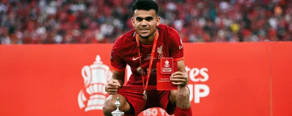 El colombiano tuvo tremenda temporada jugando para Liverpool y Porto de Portugal.