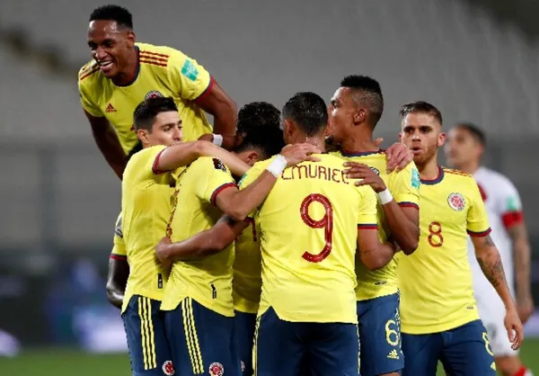 El colombiano Yerry Mina pasa por un grave momento en Inglaterra y su futuro es incierto tras una nueva lesión que lo tendrá lejos de las canchas por varias semanas.