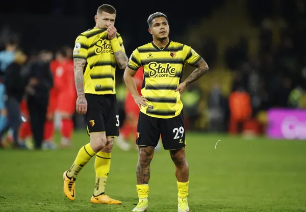 El 'Cucho' vive por estos días una lesión que lo tiene alejado de los terrenos de juego. Situación que afectó el rendimiento de su equipo en la Premier League.