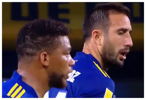 El defensor de Boca Juniors rompió el silencio tras el violento cruce que tuvo con el colombiano.