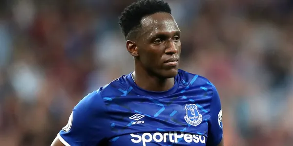 El defensor central colombiano está en la mira de dos equipos de la Serie A.