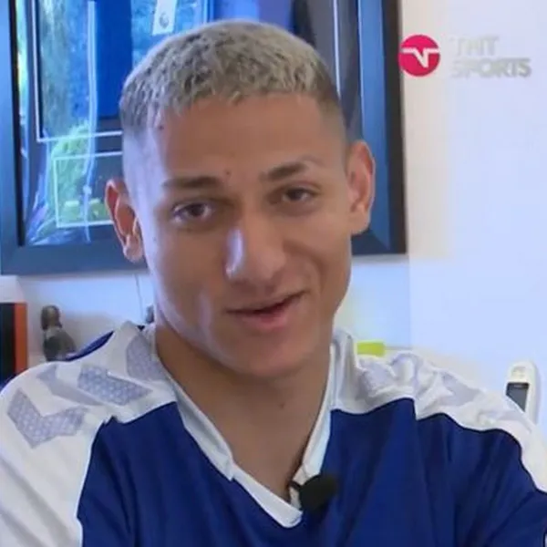 El delantero brasileño del Everton en una entrevista a TNT Sports se refirió a la actualidad del club y toco el tema de un colombiano dentro del equipo.