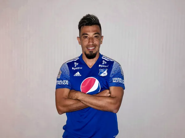 El delantero centro del cuadro “Embajador” sería uno de los jugadores del fútbol local que podría ser tomado en cuenta para las Eliminatorias Sudamericanas rumbo a Qatar 2022.