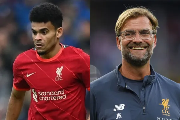 El delantero colombiano debutó en Liverpool y al finalizar el partido el entrenador tuvo un gesto con el guajiro.