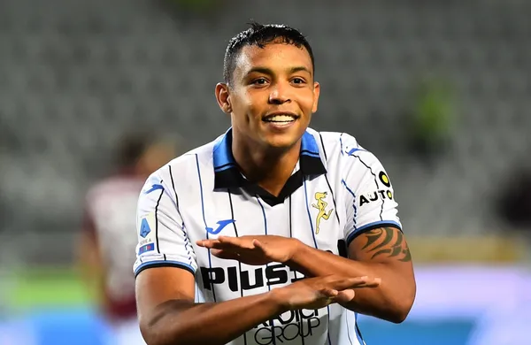 El delantero colombiano sin querer implantó una nueva marca en Europa gracias a un gol que anotó con el Atalanta.