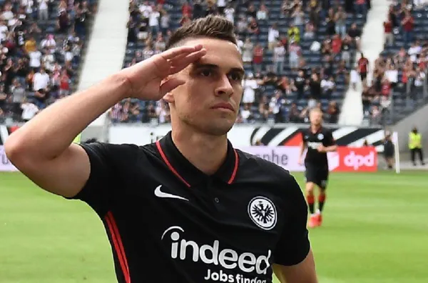 El delantero colombiano rompió la sequía que tenía desde hace cuatro meses y pudo demostrar en Alemania que si se puede adaptar a ese fútbol.