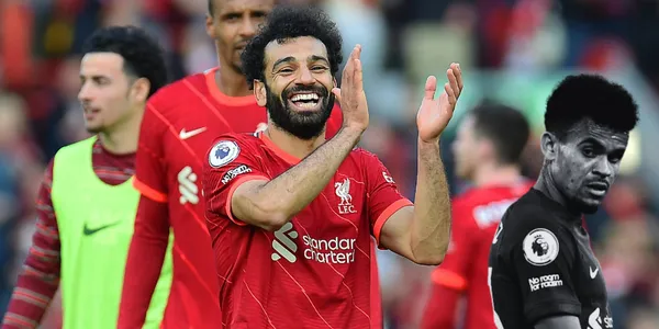 El delantero Mohamed Salah sigue rompiendo récords con la camiseta del Liverpool.