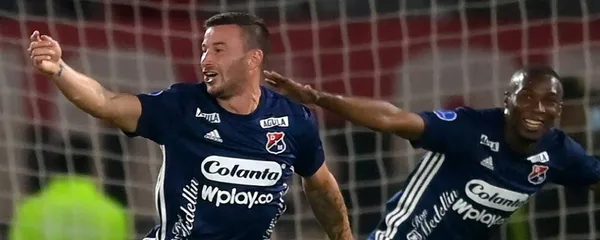 El delantero se comparó con Germán Cano.