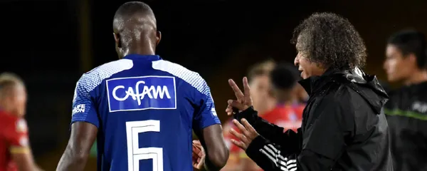 El DT ya habría pedido a un lateral para remplazar a Román para la siguiente temporada.