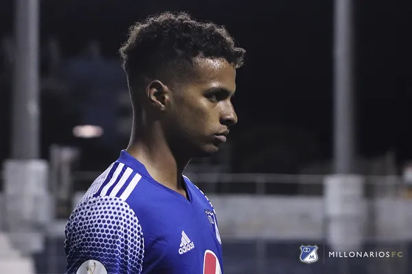 El entrenador del embajador no se olvidó del joven canterano del club.