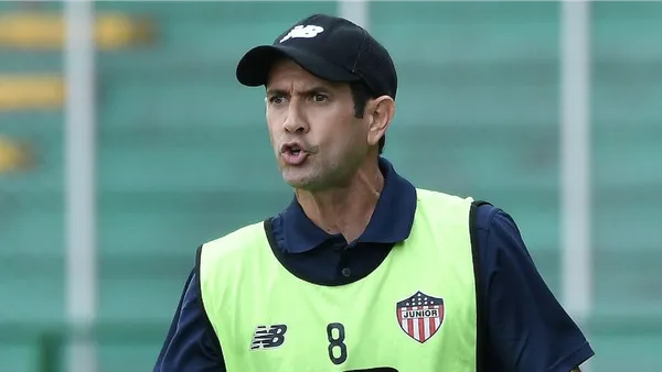 El entrenador lleva menos de 4 semanas al mando del 'Tiburón' y ya establece uno de los jugadores que más confianza parece tener en su esquema de juego