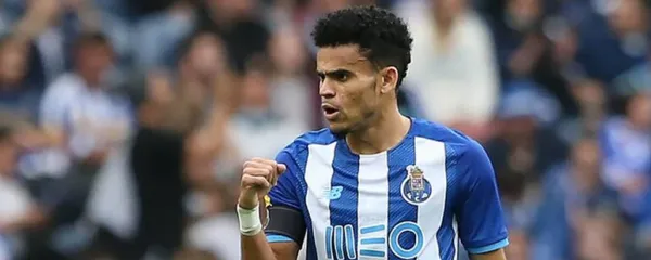 El equipo inglés ha realizado una millonaria oferta por el colombiano y todo parece indicar que Porto aceptará la propuesta.