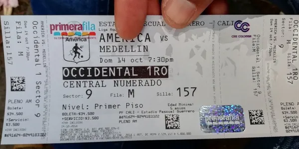 El estadio Pascual Guerrero se viste de gala para recibir una noche de copa, los visitantes quieren quedarse con toda la gloria, pero los locales quieren darle vuelta.