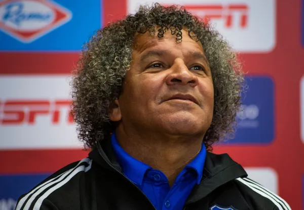 El estratega Alberto Gamero estaría en el radar de Atlético Nacional por un importante motivo.