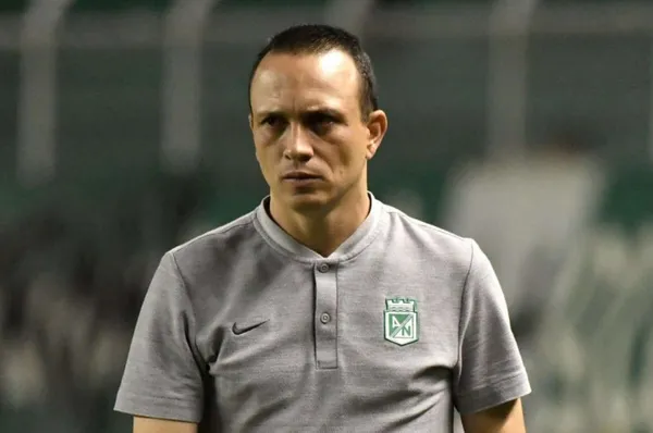 El estratega del cuadro “Verdolaga” se confió contra el cuadro “Embajador” y eso le pasará factura porque es algo que están haciendo costumbre.