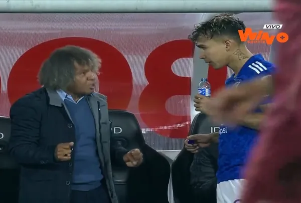 El estratega de Millonarios FC apostó por Ricardo Márquez como una última carta para ganar contra el Deportes Tolima.