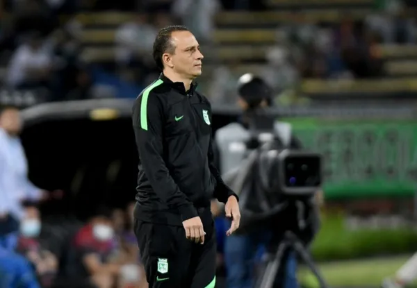 El estratega “Verdolaga” dictó una cátedra en la Copa Colombia frente al Deportivo Pereira.