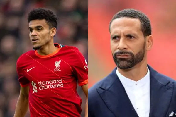 El exdefensor inglés habló sobre el colombiano que se viene destacando en Liverpool.