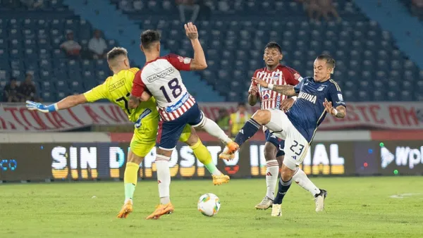 El fútbol colombiano vuelve a mancharse: atacan a Millonarios en Barranquilla. Foto: Instagram