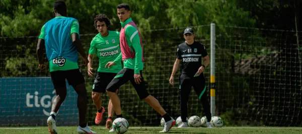 El futbolista salió del club verdolaga luego de rescindir su contrato y en su momento fue considerado como un refuerzo de lujo.