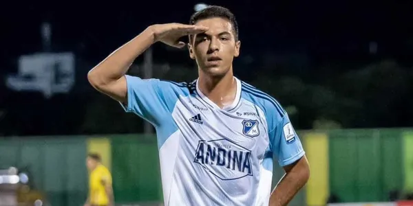 El joven jugador de Millonarios celebró su primer gol como profesional de una manera especial