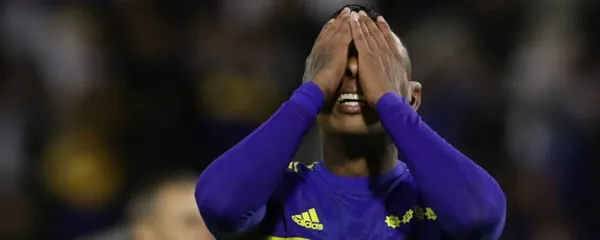 El jugador colombiano de Boca Juniors, sigue en el ojo del huracán por las acusaciones en su contra de abuso sexual.