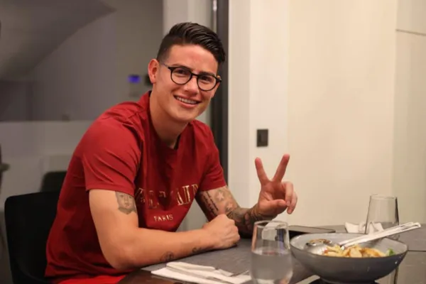 El jugador colombiano se entretiene en sus tiempos libres con algo que le gusta mucho y a gran parte de sus seguidores también.