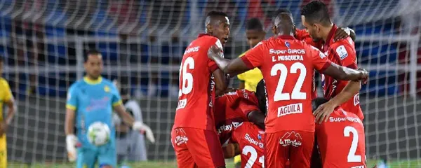 El jugador ha decepcionado a la hinchada y dirigentes con sus pocas actuaciones y constantes lesiones.