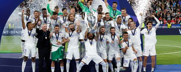 El jugador mundialista con la Selección de Brasil es el más ganador en la historia del club blanco.