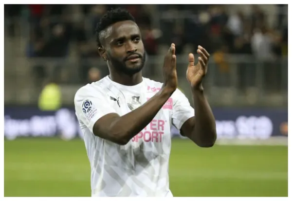 El jugador que debería irse para que llegue Stiven Mendoza a América de Cali.