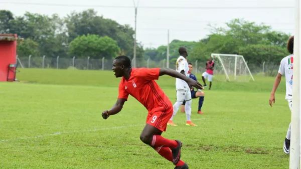 El jugador que estaba en condición de préstamo quedará libre y ya se asoman equipos que lo pretenden.