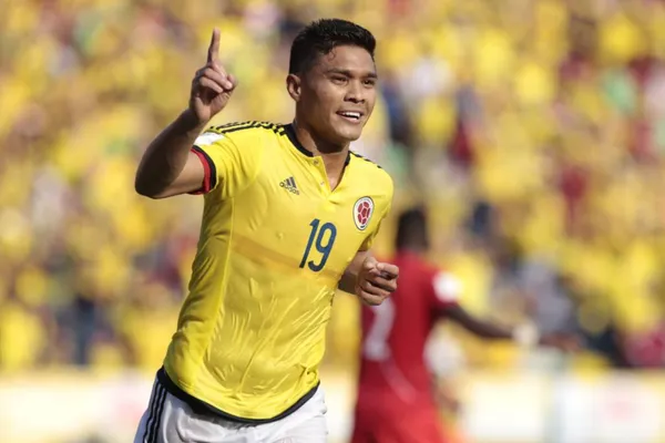 El jugador se habría visto involucrado en una nueva pelea con sus compañeros del equipo y la actitud del referente del Deportivo Cali estaría generando un problema en la interna del grupo.