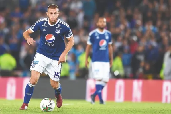 El jugador tuvo un paso importante por el club embajador en la temporada 2019/20.