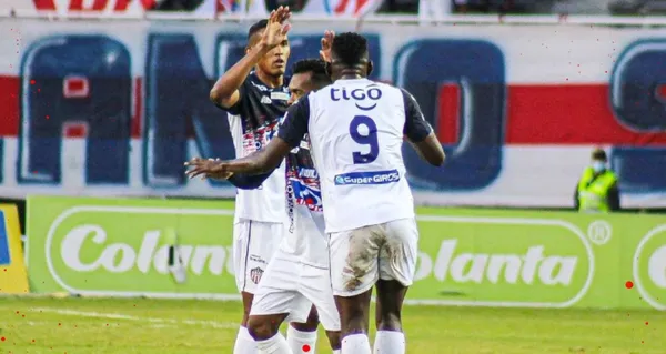 El Junior FC continúa sin dar la talla en la Liga Betplay, los jugadores volvieron a demostrar que juegan por inercia y no con la actitud que requiere un equipo ganador.