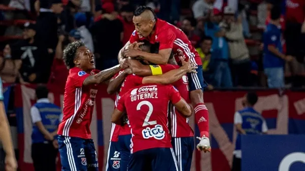 El líder del grupo E recibe a uno de los favoritos Inter de Porto Alegre, no hay mejor momento para tomar distancia, y hacer respetar la casa.