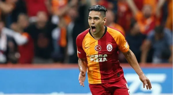 El mal momento de Radamel Falcao en Galatasaray le obligaría a irse a una de estas ligas y lo que le pagarían te dejará sin palabras