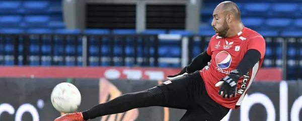 El portero podría salir del equipo para la próxima temporada y América ya cuenta con un plan b.