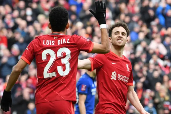 El portugués Diogo Jota fue el jugador del partido y anotó el segundo gol para sellar la victoria de Liverpool ante Leicester.