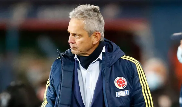 El técnico del combinado nacional tendrá bajas en la zona defensiva para la doble fecha de eliminatorias que se avecina.