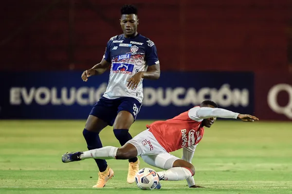 El Tiburón no pudo ganar y River Plate se quedó con el segundo lugar del grupo, pese a haber perdido 3-1 con Fluminense.