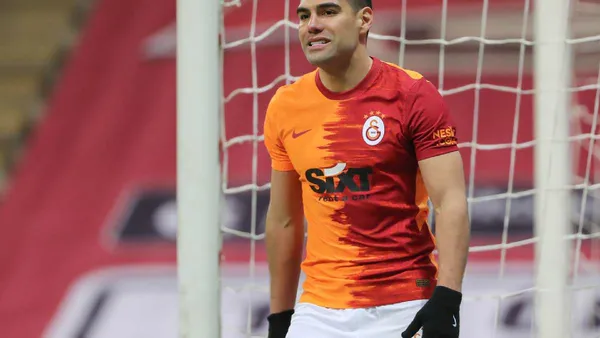 El 'Tigre' expone un desolado panorama en la disputa de los encuentros con Galatasaray