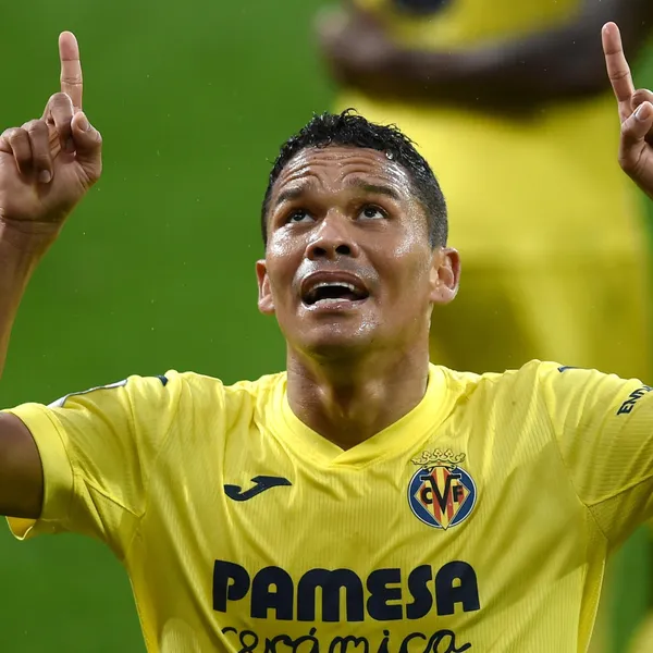 El Villarreal no va a contar con Carlos Bacca y estos serian los dos equipos interesados en el.