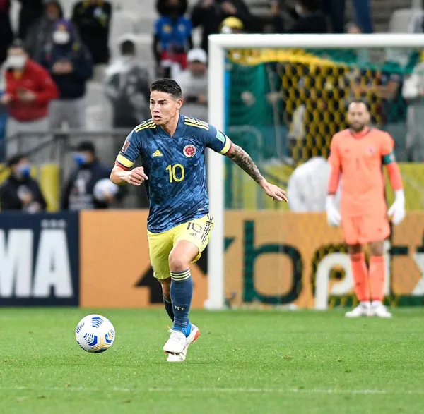 El volante colombiano se pronunció a través de sus redes sociales.