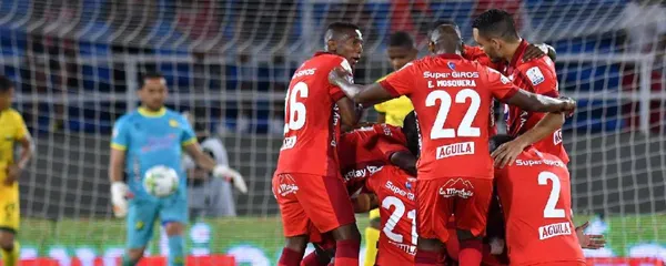 El volante viene de prestamo de Once Caldas.