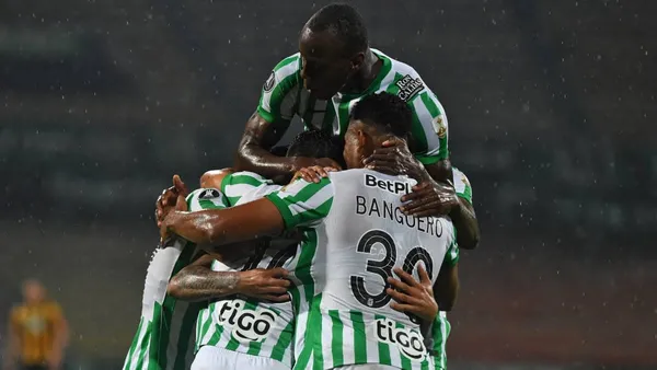 En el estadio Defensores del Chaco, Olimpia recibe por la fase previa de la Copa Libertadores América a Nacional.